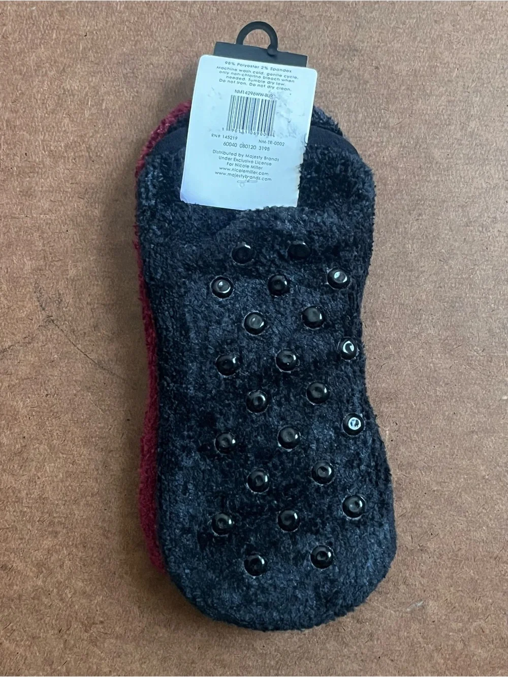Nicole Miller No-Show Cozy Liner Socks in Burgundy and Black - 2 Pair